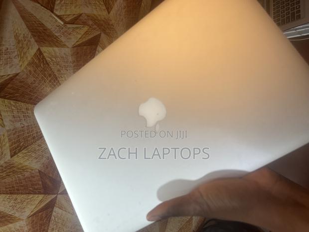 Laptop Apple MacBook Pro 2014 16GB Intel Core i7 SSD 512GB · Photo 2