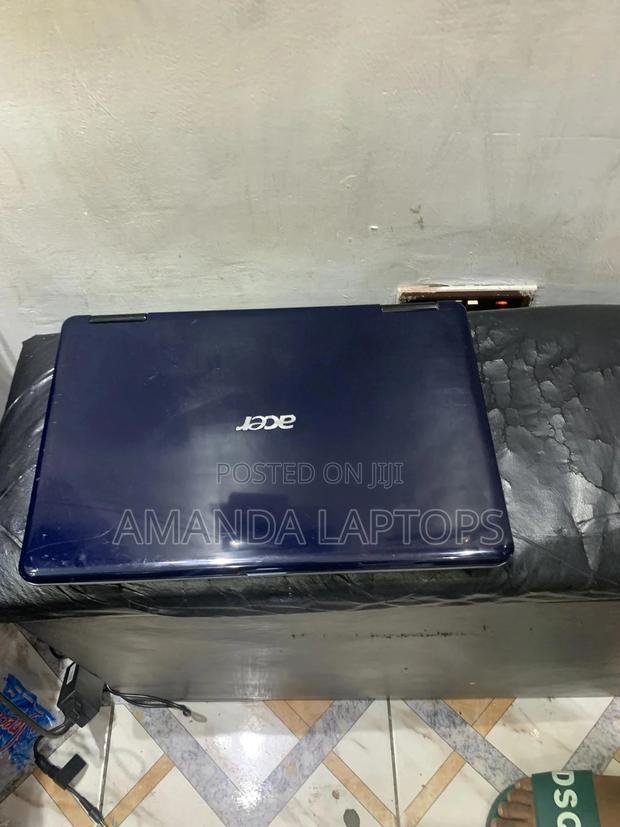 New Laptop Acer 4GB Intel HDD 320GB
