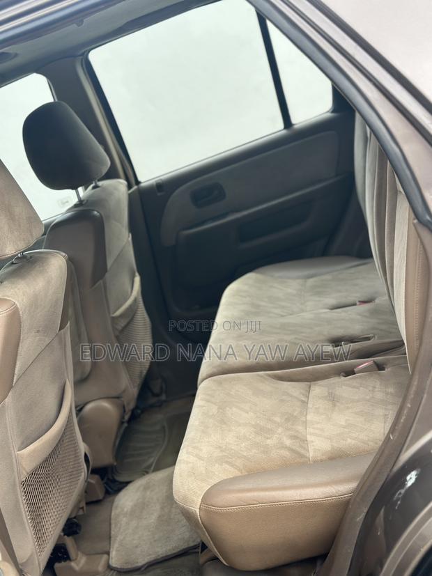 Honda CR-V Automatic 2005 Gold