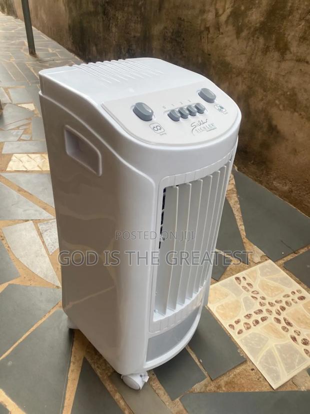 Blow Chill Air With Portable Air Cooler