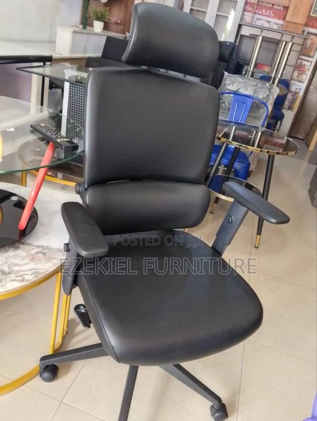 Executive Office Chair
