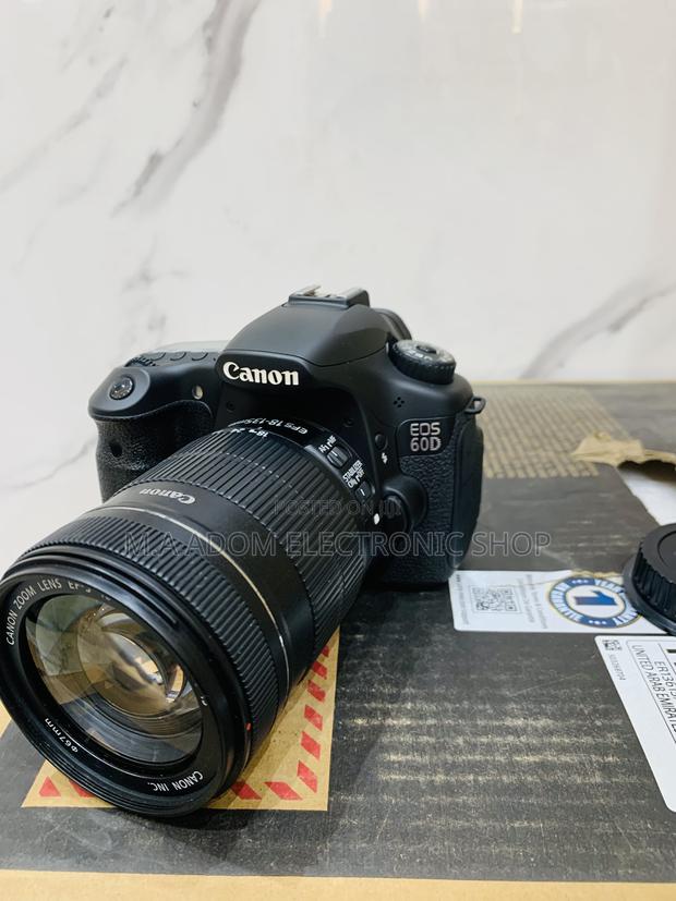 60d Camera With 18-135 Mm Lens · Photo 2
