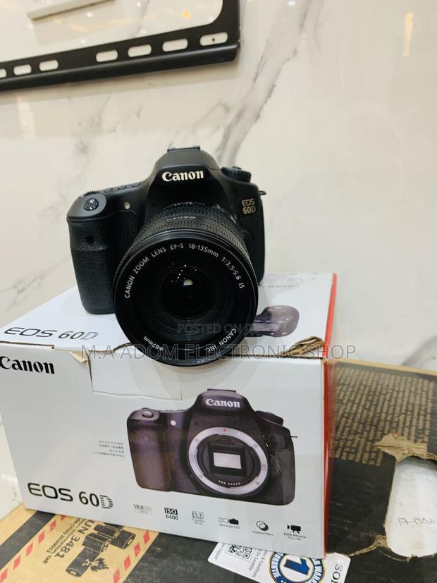 Canon Eos 60d With 18-55mm Lens With All Accessories · Photo 3