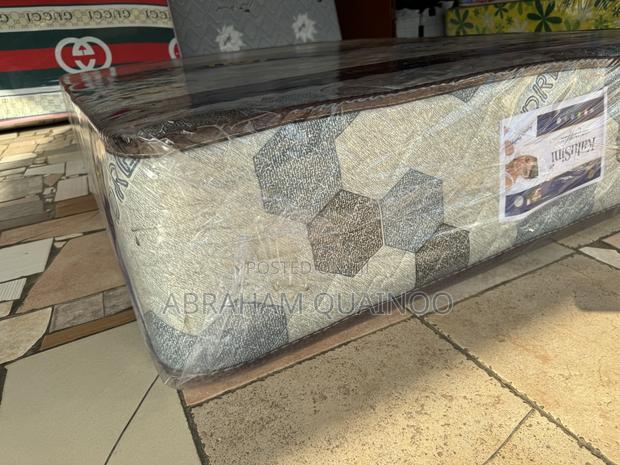 11inches One and Half High Density Mattress for Sale · Photo 2