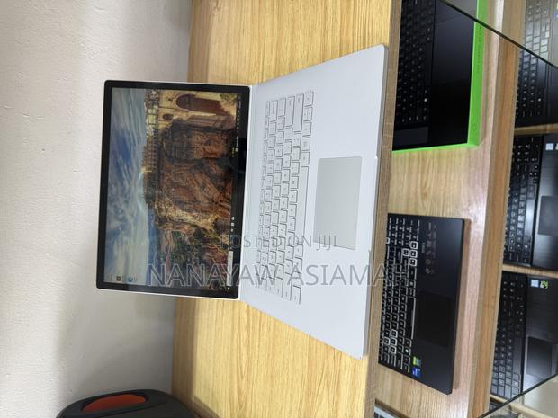 Laptop Microsoft Surface Book 2 16GB Intel Core I7 SSD 256GB photo 2