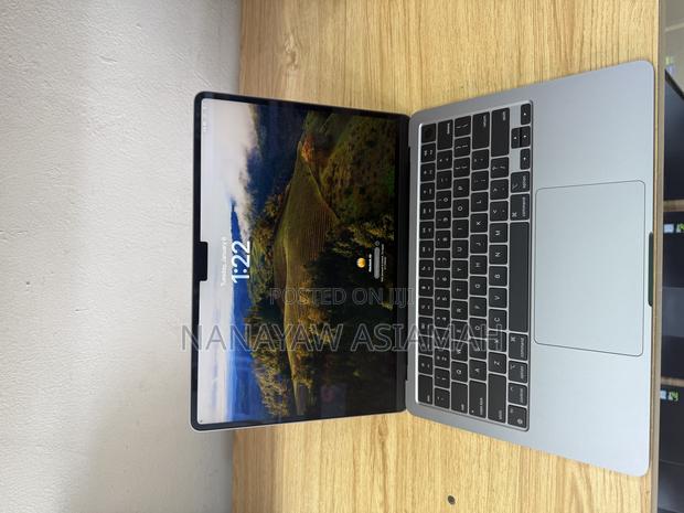 Laptop Apple MacBook Air 2022 M2 8GB Intel Core I5 SSD 256GB photo 5