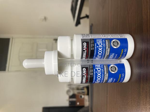 Kirkland Minoxidil 5% Hair Regrowth Treatment Bottle photo 3
