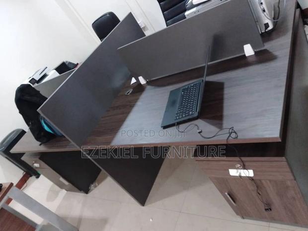 Thick Wood Office Workstation · Photo 2