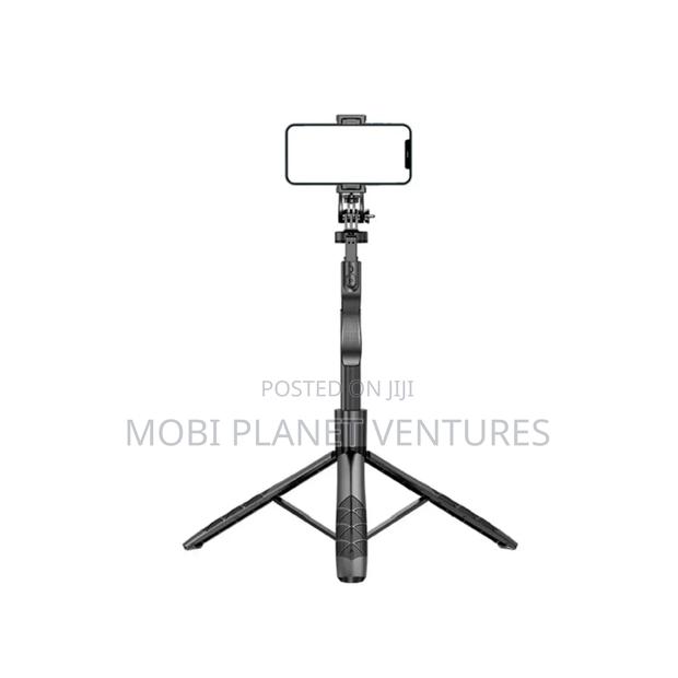 Bluetooth Selfie Stick Tripod photo 4
