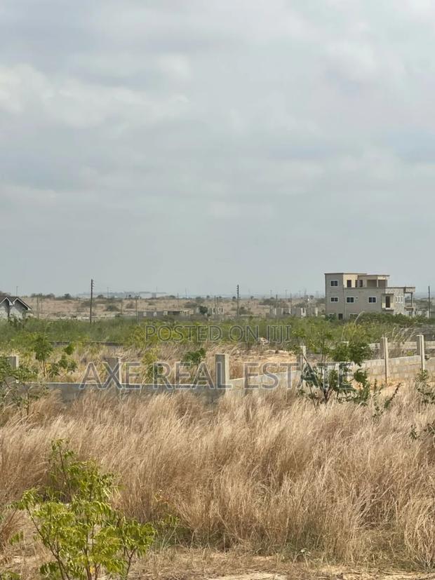 Mega 14 Days Discount Offers on Plots at Prampram Beach Road · Photo 3