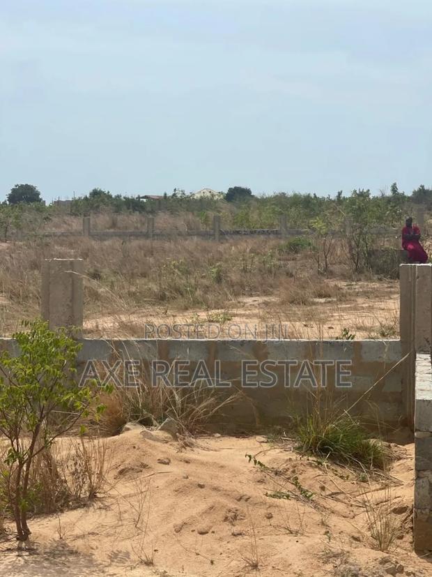 Mega 14 Days Discount Offers on Plots at Prampram Beach Road · Photo 4
