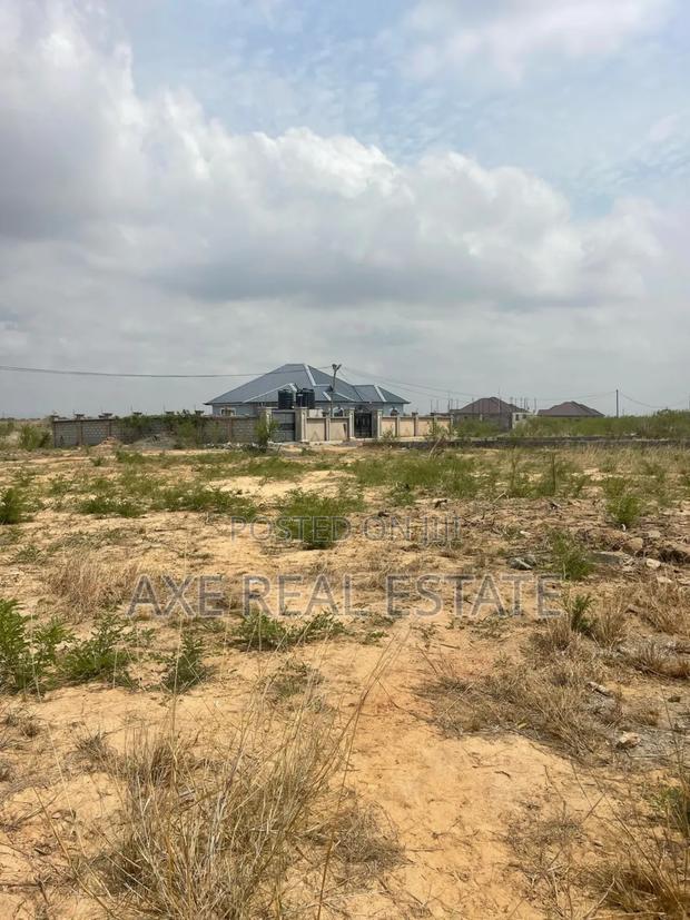 Renowned Demarcated Estate Plots at Prampram Beach Lane · Photo 4