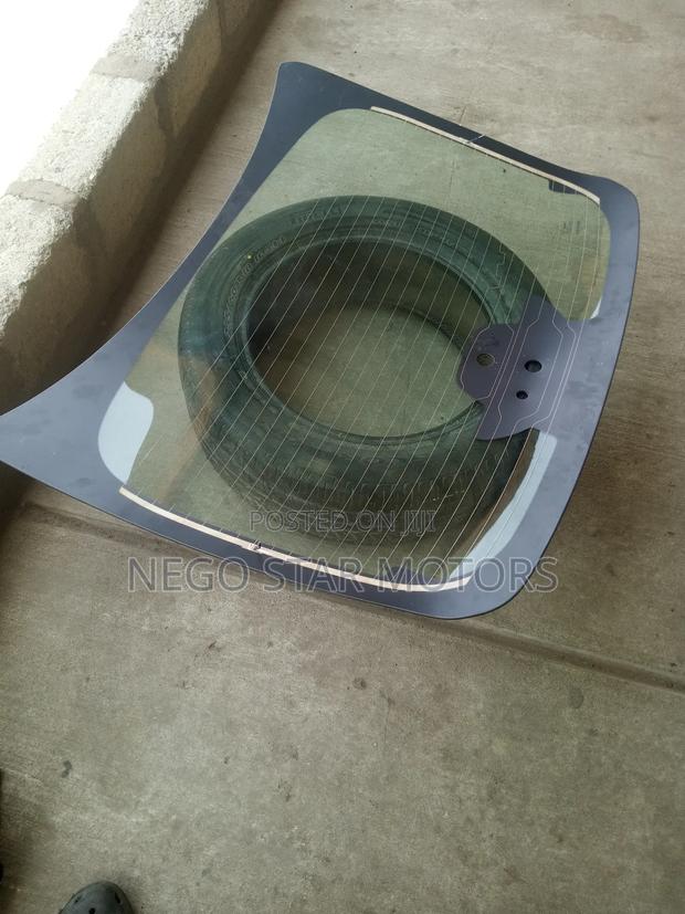 Honda Civic 2017 Hatchback Back Glass