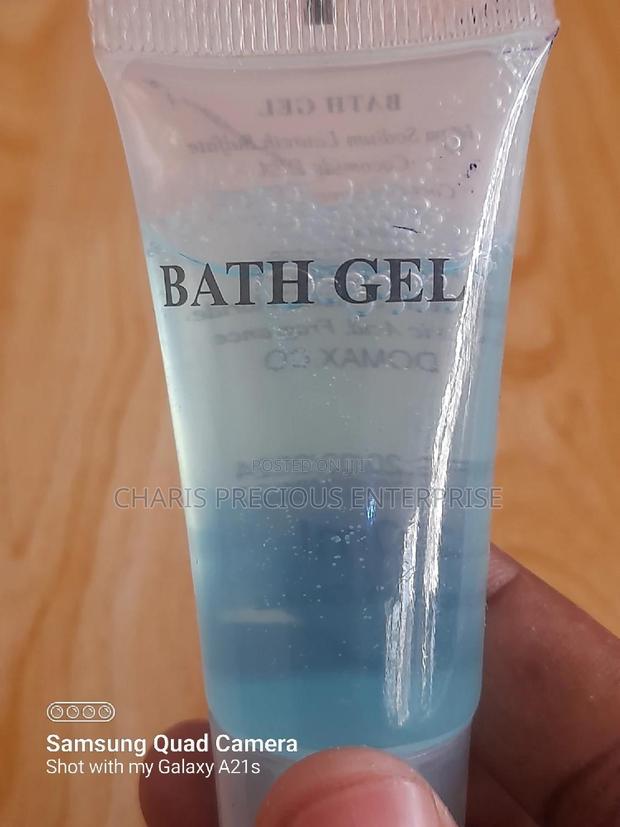 Shower Gel/Soap For Hotels Etc. 100 Pcs In A Pack. · Photo 3