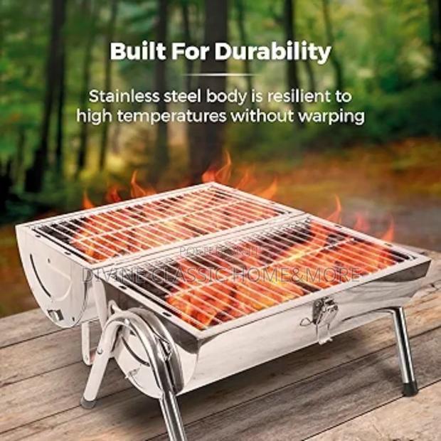 Tower Portable Barrel Grill With Wooden Carry Handle · Photo 4