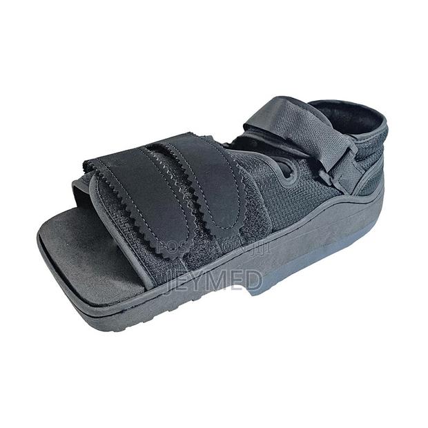 Diabetic Shoe · Photo 4