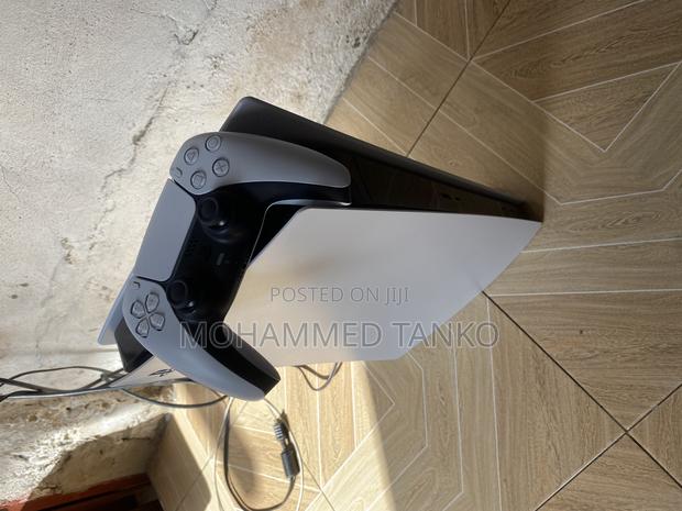 Ps5 Console Uk Used Cam With One Pad. Hdmi