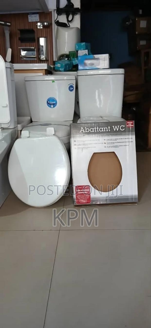 Heavy Wooden Twyford Toilet Seat Cover photo 3