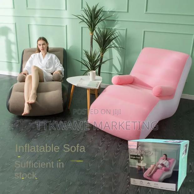Relaxing Sofa · Photo 4