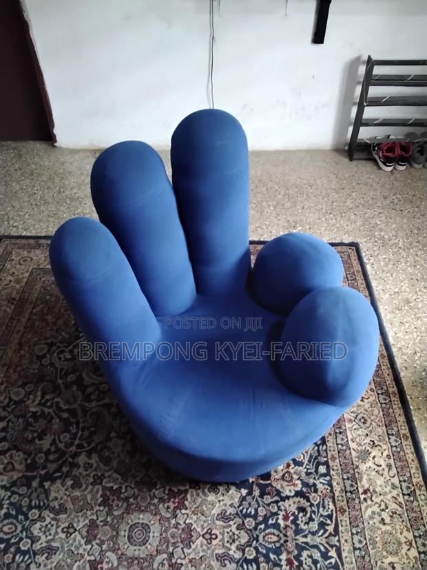 Quality Blue-Hand Chair · Photo 2