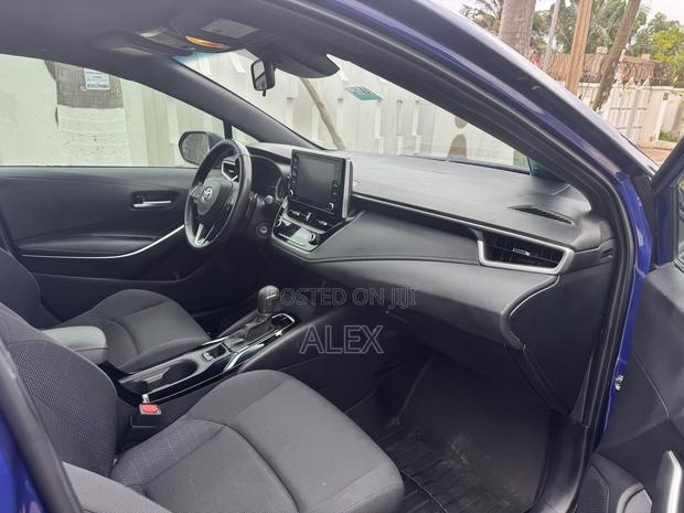 Toyota Corolla SE 2021 Blue