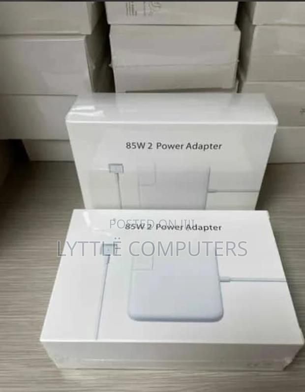 Original MacBook Air Charger 85w · Photo 2