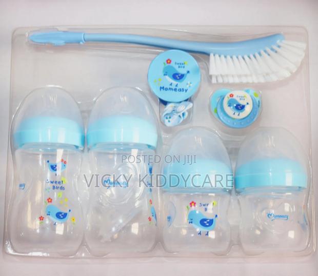 Momeasy Feeding Bottles Set · Photo 3