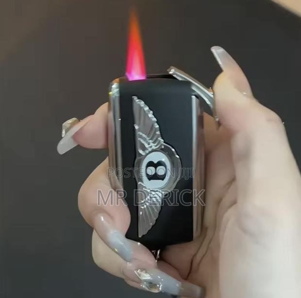 Bentley Car Key Shape Model Windproof Inflatable Gas Lighter