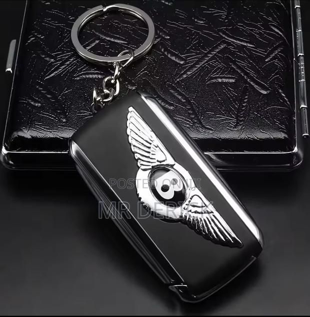 Bentley Car Key Shape Model Windproof Inflatable Gas Lighter photo 2