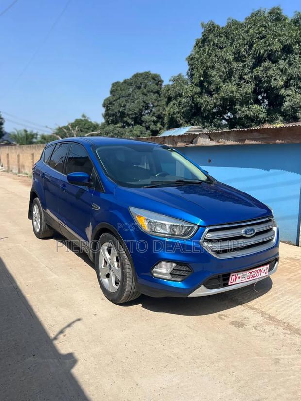 Ford Escape SE 4x4 2016 Blue photo 2