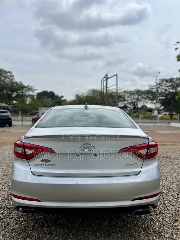 Hyundai Sonata 2016 Silver