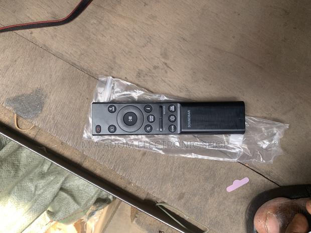 Sound Bar Remote Control · Photo 3