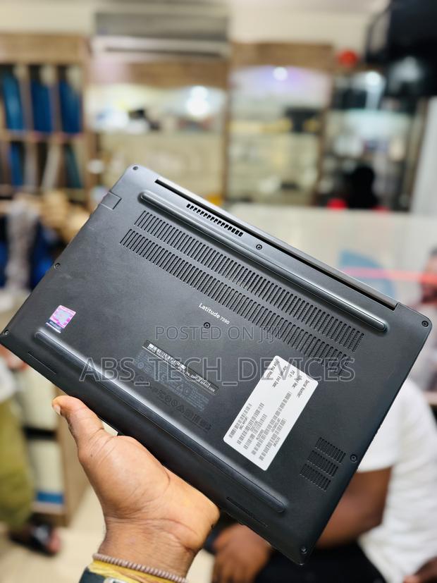 Laptop Dell Latitude 7390 8GB Intel Core i5 SSD 256GB photo 6