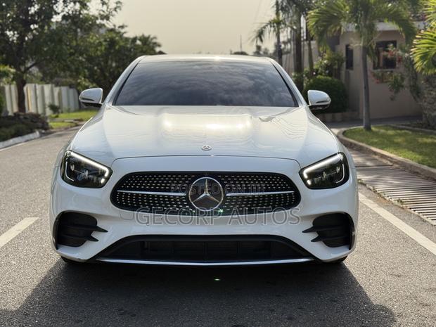 Mercedes-Benz E350 2021 White