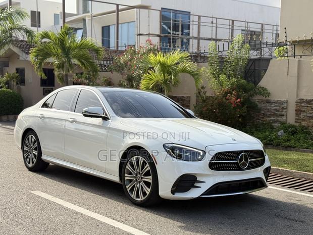 Mercedes-Benz E350 2021 White