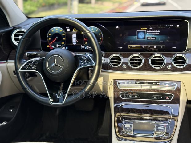 Mercedes-Benz E350 2021 White