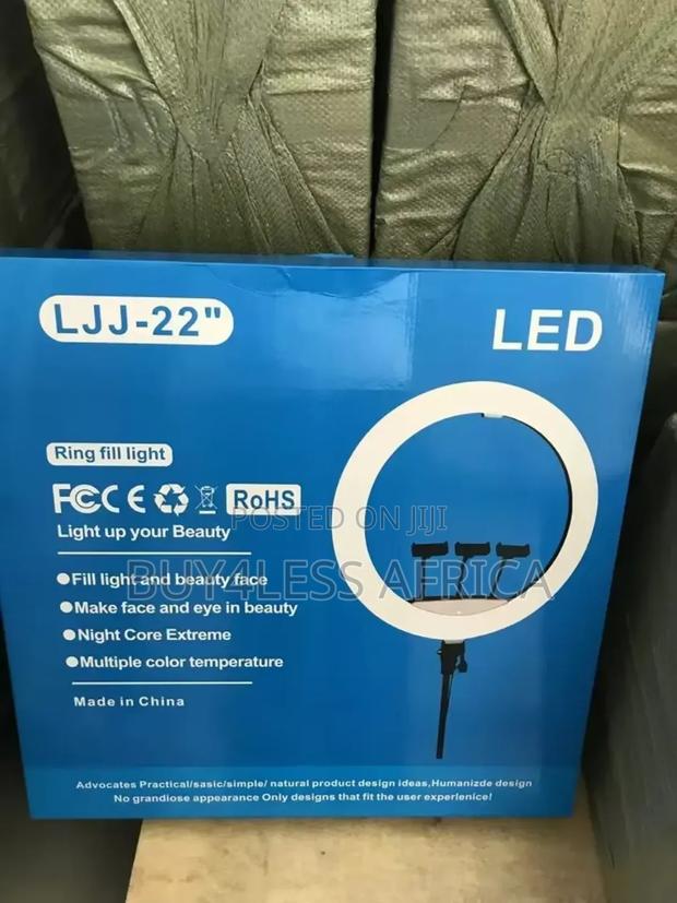 22" Ringlight Complete With Stand ( Change Different Colors) photo 2
