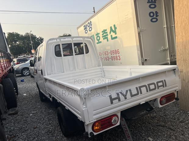 Hyundai Porter Double Cabin photo 6