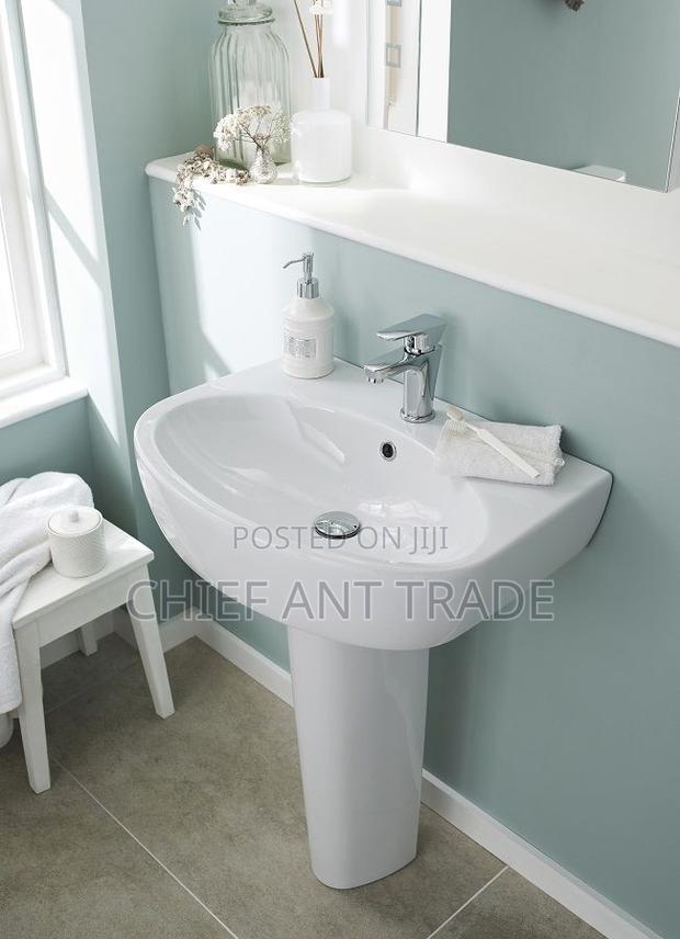Basin With Pedestal Zp001 · Photo 3
