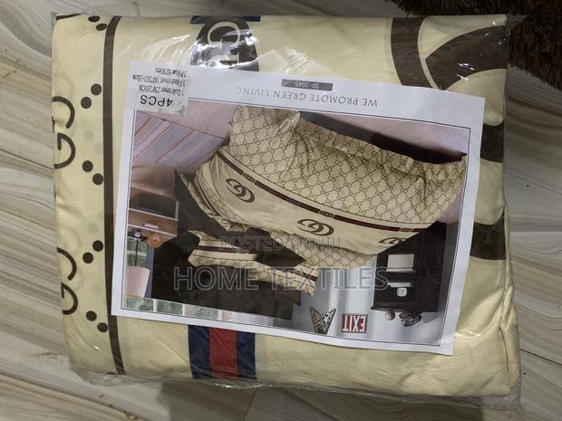 Gucci 2 Bedsheets With 4 Pillow Cases for King Size Mattress · Photo 2