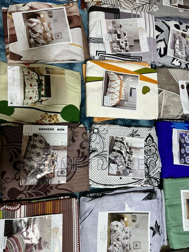 2 Bedsheets, 4 Pillow Cases, King Size · Photo 2