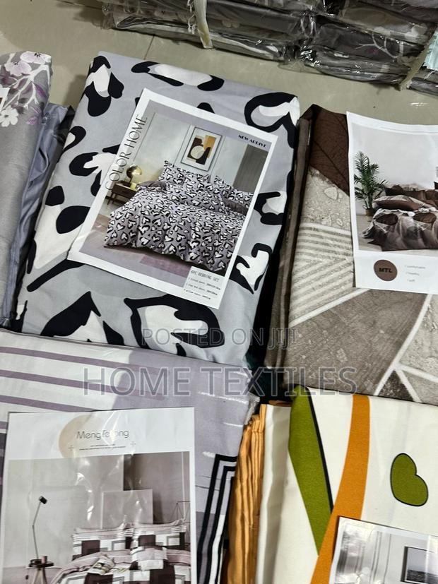 Surprise Gift Idea 2 Bedsheets, 4 Pillowcases for King Size · Photo 2