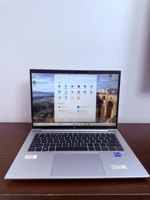 Laptop HP EliteBook 840 G9 16GB Intel Core i5 SSD 512GB photo 2