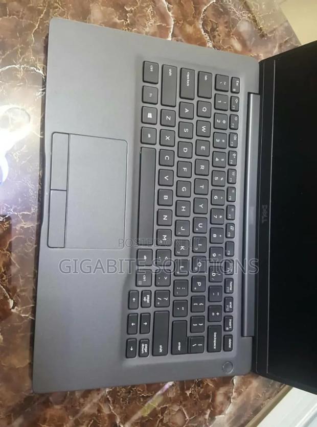 Laptop Dell Latitude 7400 8GB Intel Core I5 SSD 256GB photo 2