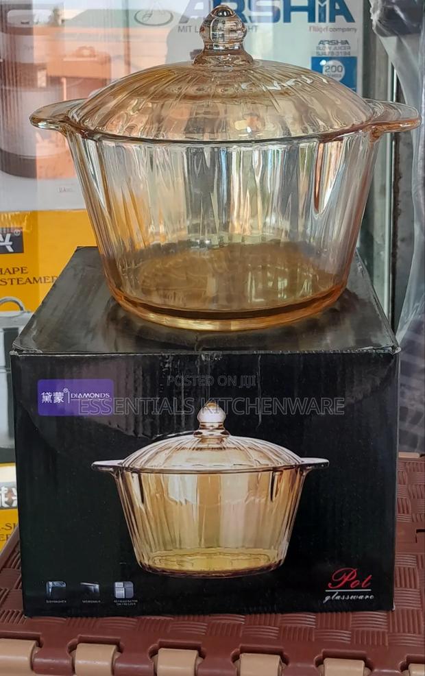 2.2l Glass Cooking Pot · Photo 2