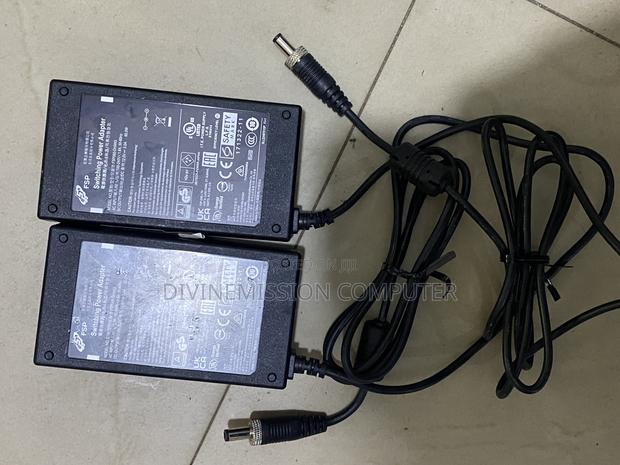 12v 5a Adapter/Charger 60w Uk Standard photo 5