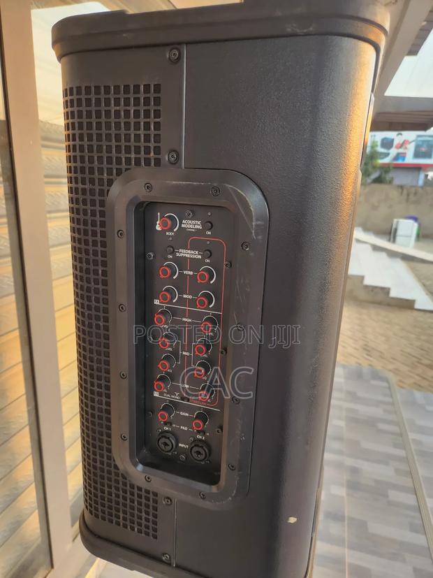 Line6 Stagesource L2t Intelligent Speaker photo 6