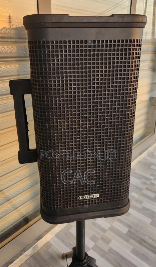 Line6 Stagesource L2t Intelligent Speaker photo 10