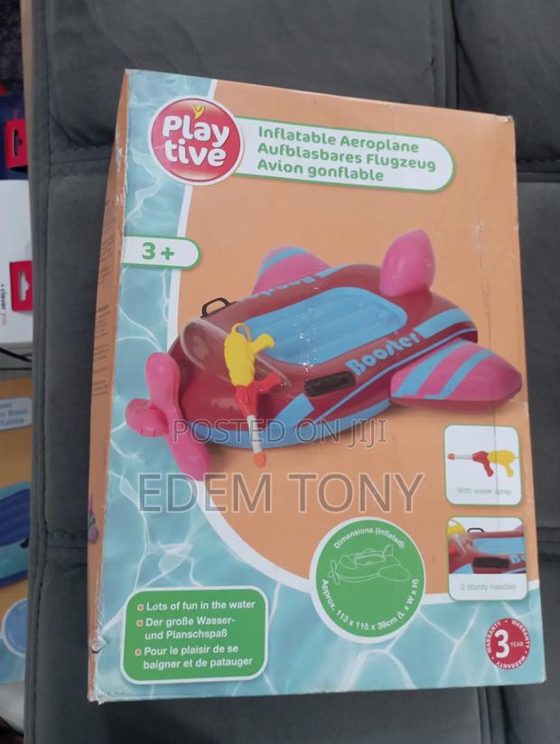 Inflatable Aeroplane For The Pool · Photo 4