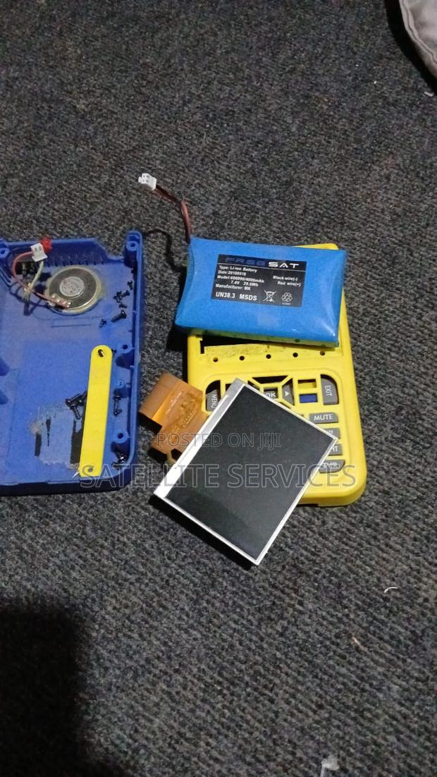 Gt Media Finder and Batteries photo 4